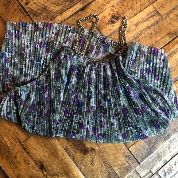 Foreign Exchange Top - Picture 6 of 6